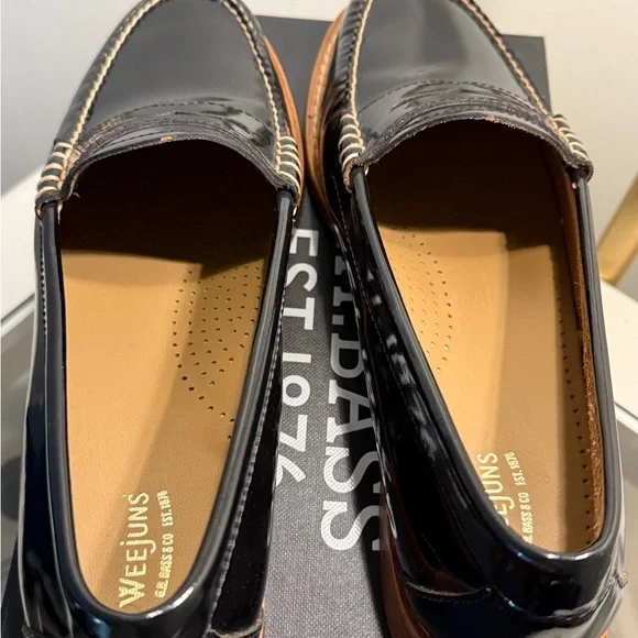 GH Bass Weejuns  Whitney black patent  Leather Loafers Womens size 10 - Picture 4 of 5
